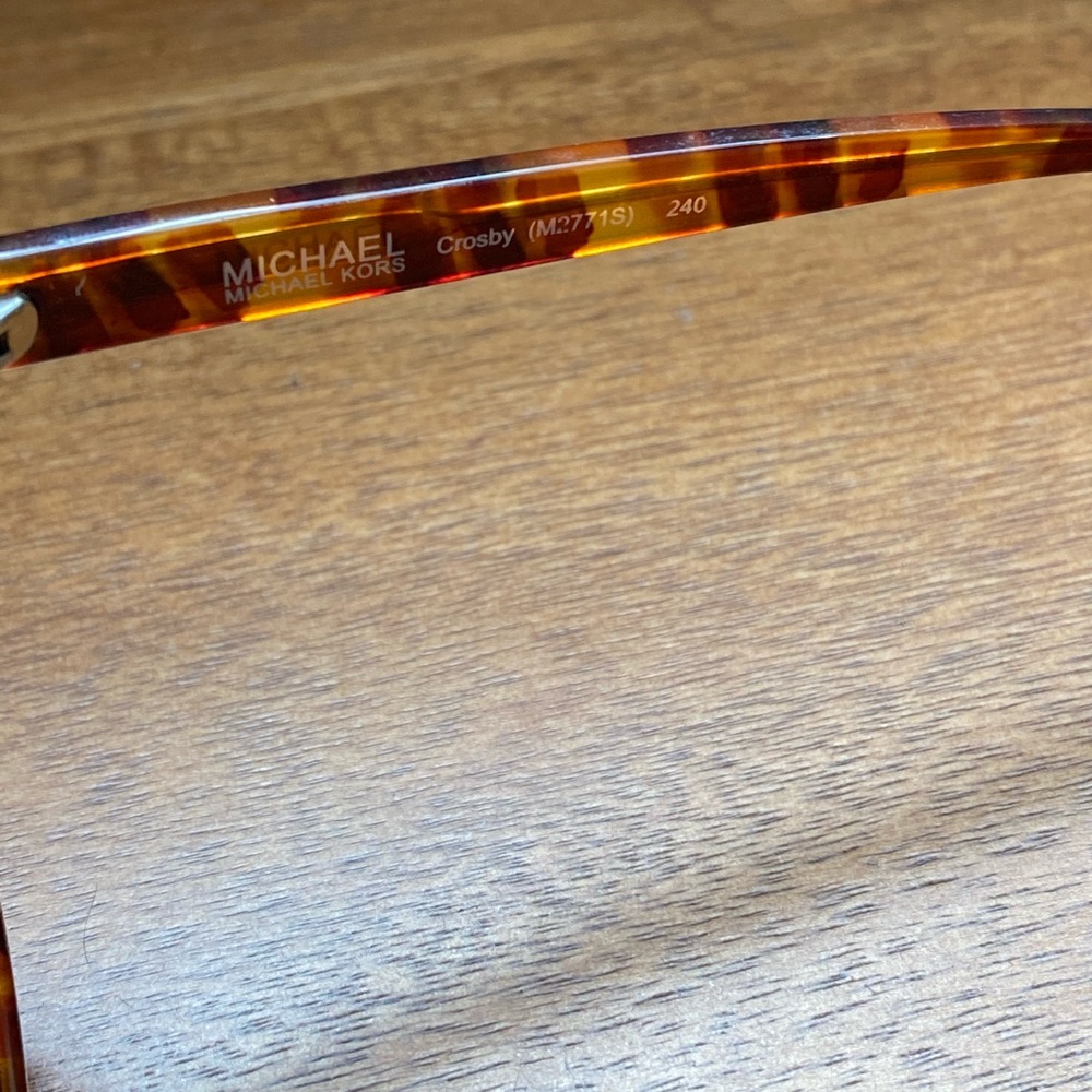 Michael kors sunglasses - Picture 4 of 5